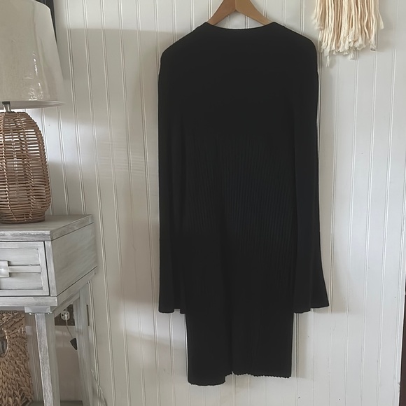 Marled Open Front Black Cardigan with Floral Embroidery sz XL - Picture 8 of 8